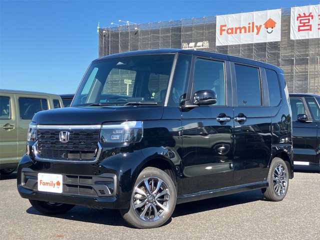 ホンダ Ｎ　ＢＯＸ カスタム ６６０ R8年 (東海) 99