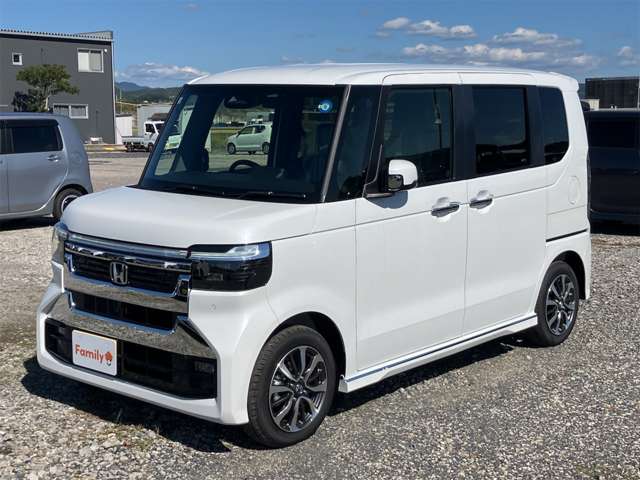 ホンダ Ｎ　ＢＯＸ カスタム ６６０ R8年 (東海) 99