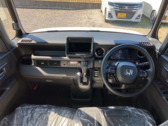 ホンダ Ｎ　ＢＯＸ カスタム ６６０ R8年 (東海) 99