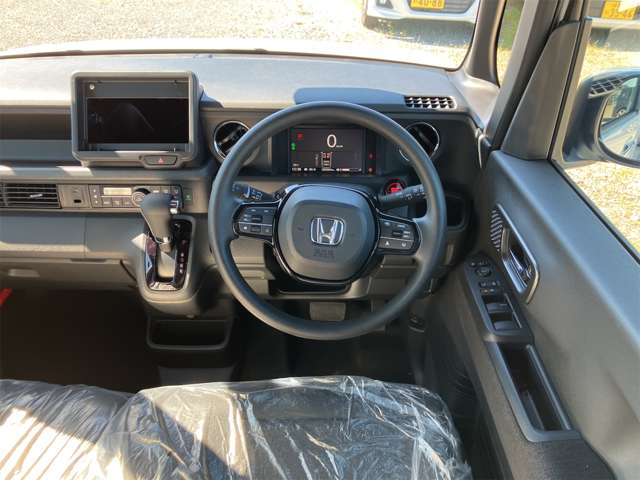 ホンダ Ｎ　ＢＯＸ カスタム ６６０ R8年 (東海) 99