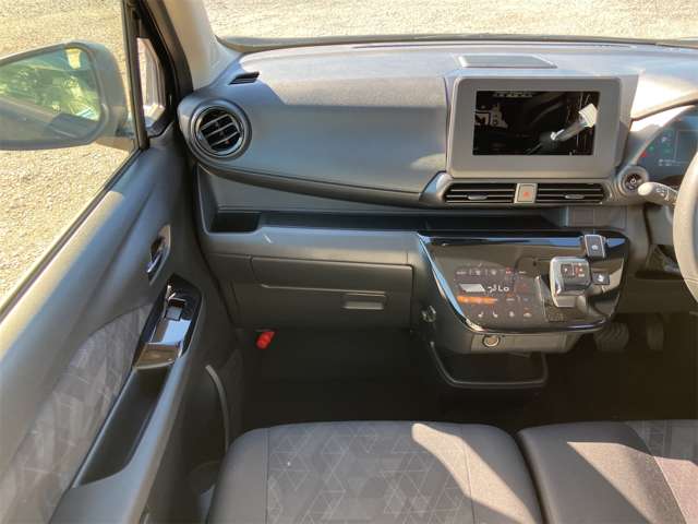 三菱 ｅＫクロス　ＥＶ Ｇ R4年 (東海) 99