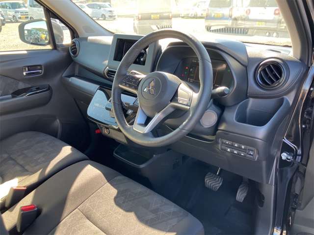 三菱 ｅＫクロス　ＥＶ Ｇ R4年 (東海) 99