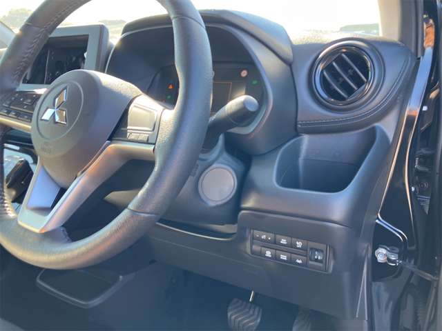 三菱 ｅＫクロス　ＥＶ Ｇ R4年 (東海) 99