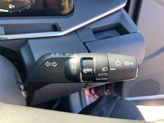 日産 ノートオーラ １．２ Ｇ R5年 (東海) 99
