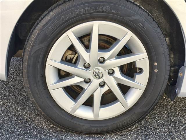 トヨタ プリウスΑ １．８ Ｓ H23年 (関東) 99