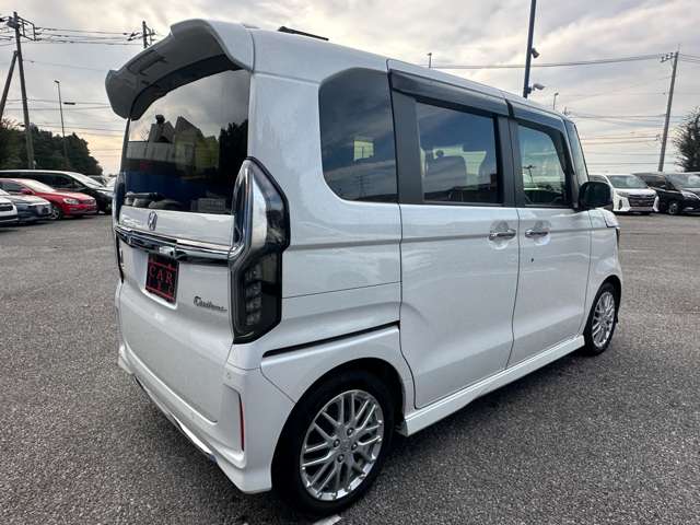 ホンダ Ｎ　ＢＯＸ カスタム ６６０ Ｌ ターボ R4年 (関東) 99