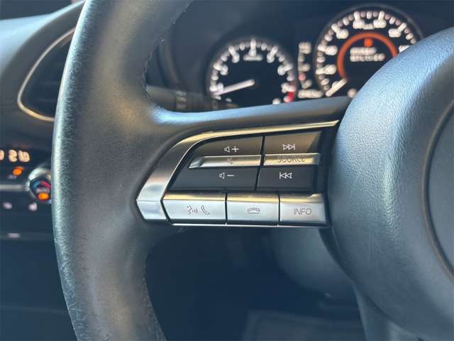 マツダ ＭＡＺＤＡ３　ファストバック ２．０ ２０Ｓ プロアクティブ ツーリング セレクション R2年 (近畿) 99