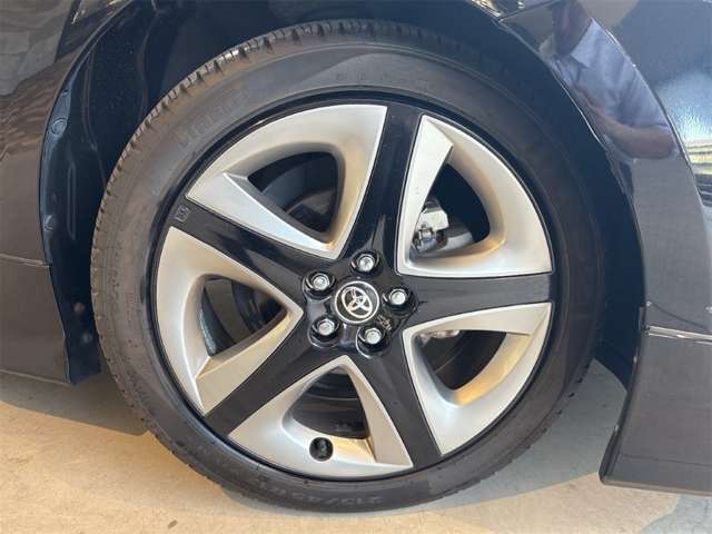 トヨタ プリウス １．８ Ｓ ツーリングセレクション R1年 (近畿) 99