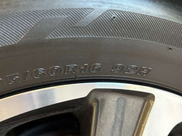 トヨタ ヴォクシー ２．０ ＺＳ 煌ＩＩ R1年 (近畿) 99