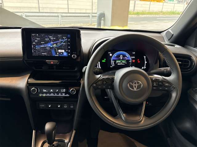 トヨタ ヤリスクロス　ハイブリッド １．５ ハイブリッド Ｚ R7年 (近畿) 99