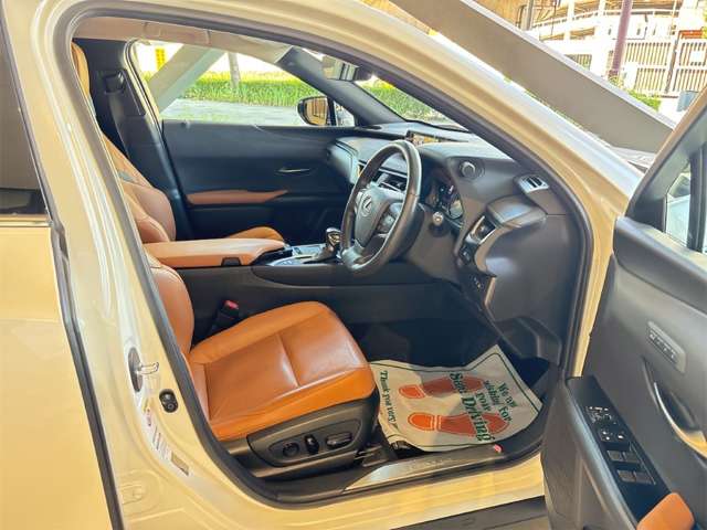 レクサス ＵＸ２５０ｈ バージョンＬ R1年 (近畿) 99