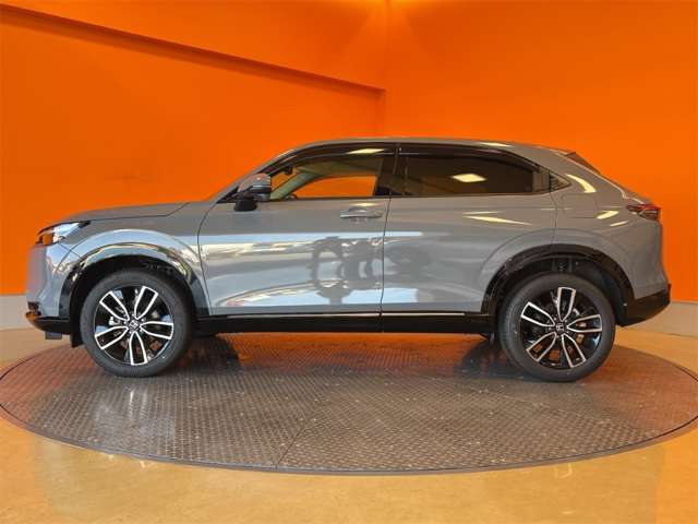 ホンダ ヴェゼル １．５ Ｅ：ＨＥＶ Ｚ R7年 (近畿) 99
