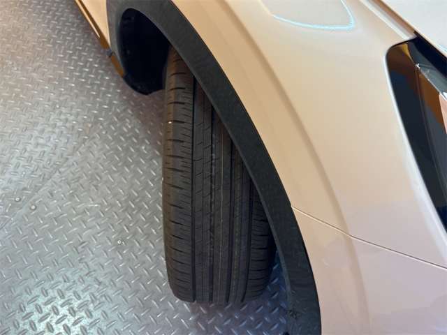 ホンダ ヴェゼル １．５ Ｅ：ＨＥＶ Ｚ R8年 (近畿) 99