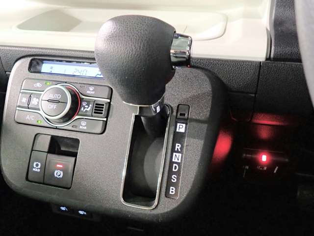 ダイハツ ムーヴ　キャンバス ６６０ ストライプス Ｇターボ R4年 () 99