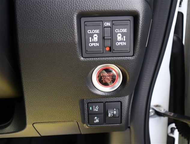 ホンダ Ｎ　ＢＯＸ カスタム ６６０ Ｌ ターボ R3年 (関東) 99