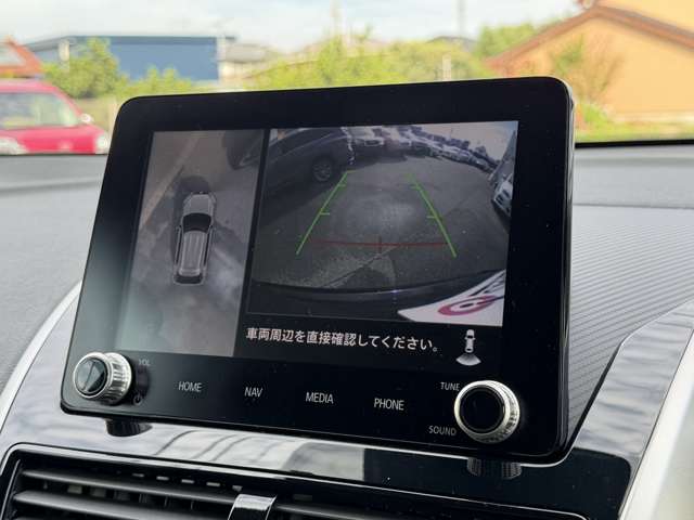 三菱 エクリプス　クロス　ＰＨＥＶ ＰＨＥＶ ２．４ Ｐ ４ＷＤ R3年 () 99