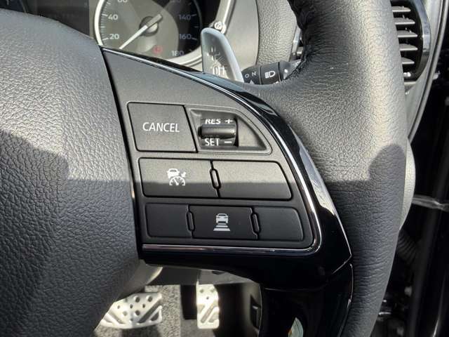 三菱 エクリプス　クロス　ＰＨＥＶ ＰＨＥＶ ２．４ Ｐ ４ＷＤ R3年 () 99