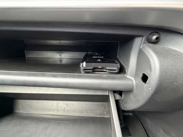 三菱 エクリプス　クロス　ＰＨＥＶ ＰＨＥＶ ２．４ Ｐ ４ＷＤ R3年 () 99
