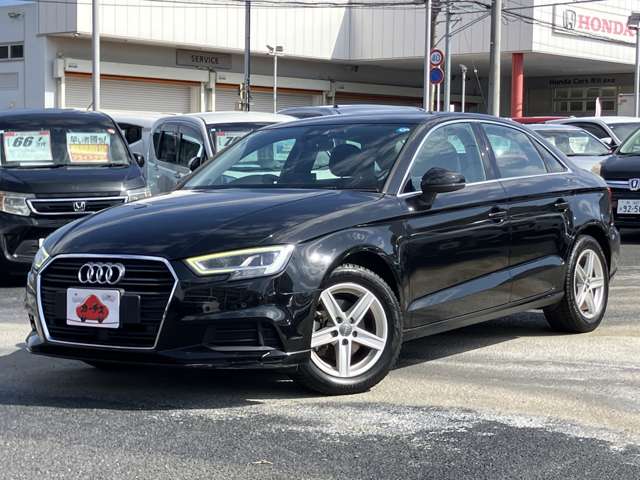 アウディ Ａ３　セダン ３０　ＴＦＳＩ R2年 (関東) 99