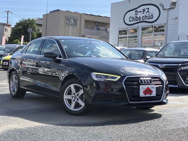 アウディ Ａ３　セダン ３０　ＴＦＳＩ R2年 (関東) 99