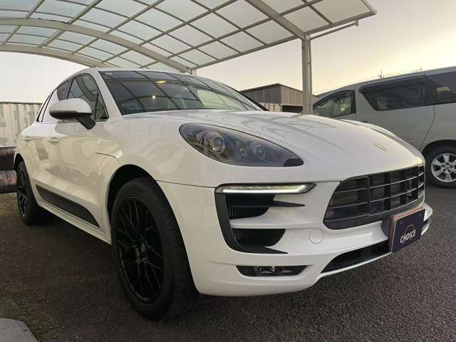 ポルシェ マカン ＧＴＳ ＰＤＫ ４ＷＤ H29年 (関東) 99