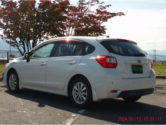 スバル インプレッサスポーツ １．６ Ｉ－Ｌ ４ＷＤ H25年 () 99