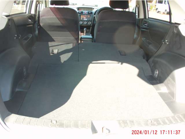 スバル インプレッサスポーツ １．６ Ｉ－Ｌ ４ＷＤ H25年 () 99
