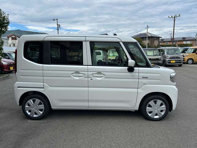 スズキ スペーシア ６６０ ハイブリッド Ｇ R8年 () 99