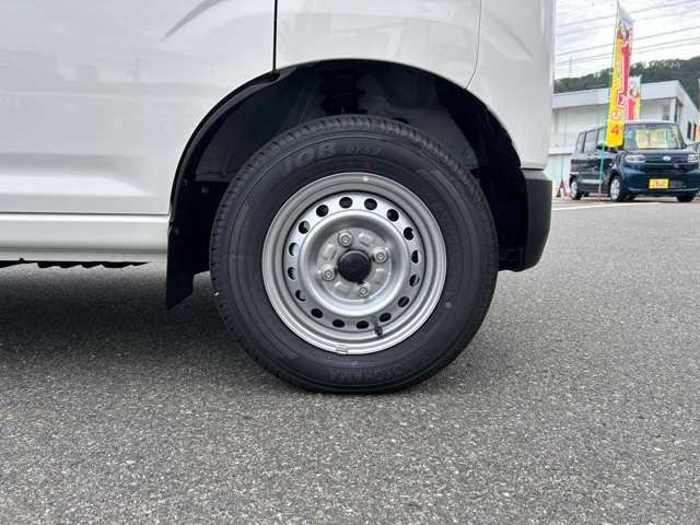 ダイハツ ハイゼットカーゴ ６６０ デラックス ４ＷＤ R8年 () 99
