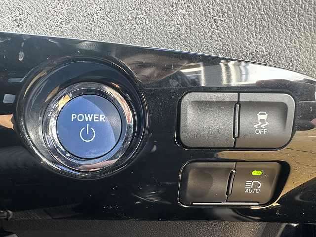トヨタ プリウスＰＨＶ １．８ Ｓ R1年 (関東) 99