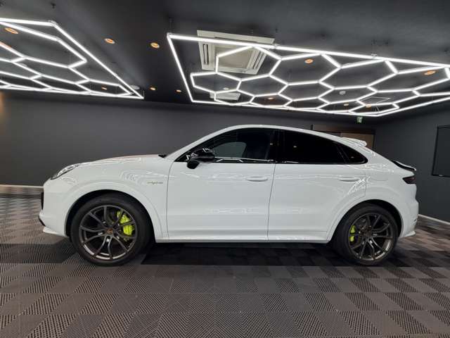 ポルシェ カイエン ハイブリッド Ｅハイブリッド ティプトロニックＳ ４ＷＤ R3年 (関東) 99