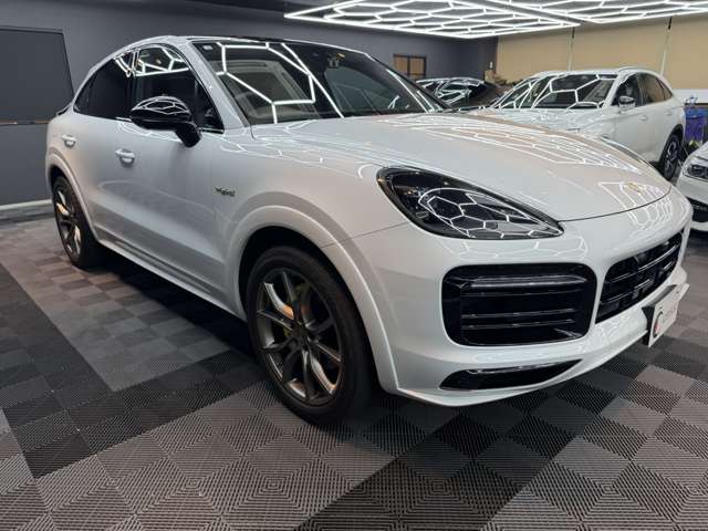 ポルシェ カイエン ハイブリッド Ｅハイブリッド ティプトロニックＳ ４ＷＤ R3年 (関東) 99