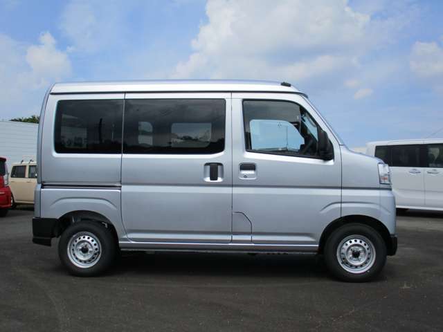 ダイハツ ハイゼットカーゴ ６６０ デラックス R6年 (関東) 99