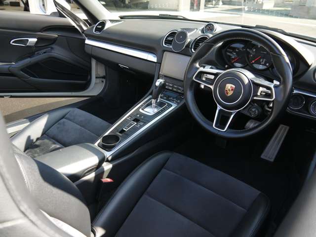ポルシェ ７１８ボクスター ＰＤＫ H29年 () 99