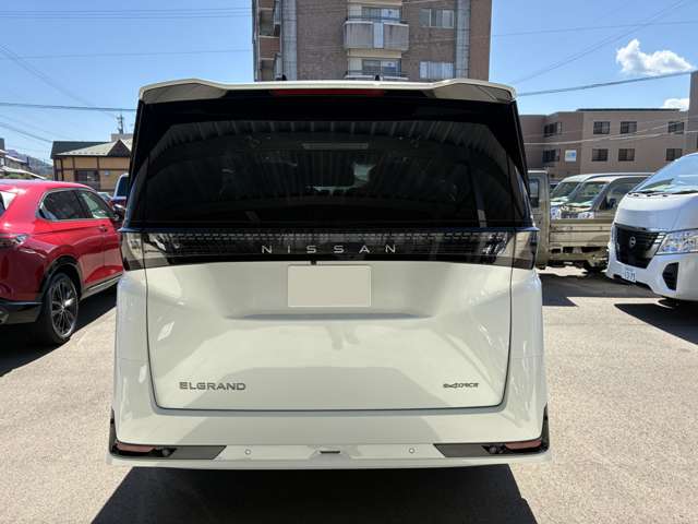 日産 エルグランド １．５ Ｇ Ｅ－４ＯＲＣＥ ４ＷＤ R8年 () 99
