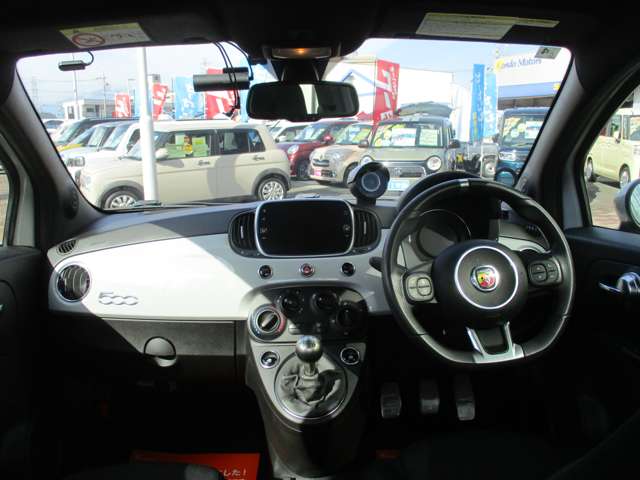 アバルト ５９５ １．４ R3年 () 99