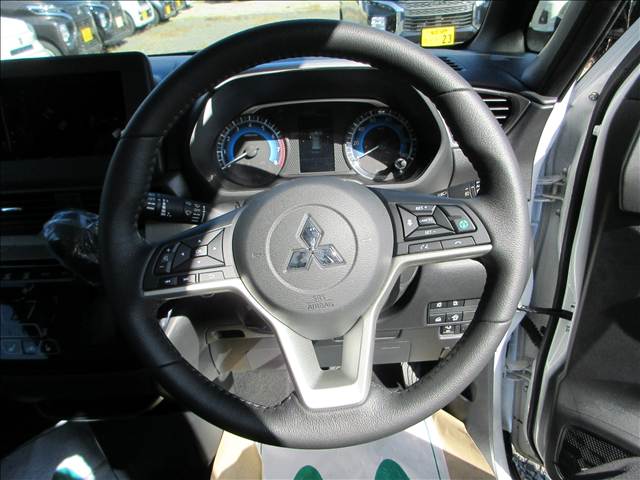 三菱 デリカ　ミニ Ｇ ＰＲＥＭＩＵＭ ４ＷＤ R7年 () 99