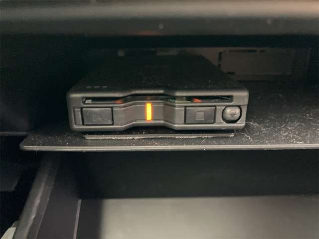 ダイハツ タフト ６６０ Ｇターボ ダーククロム ベンチャー R5年 () 99