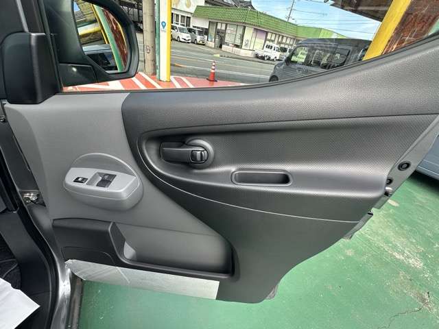 日産 ＮＶ２００バネットバン １．６ ＤＸ R3年 () 99