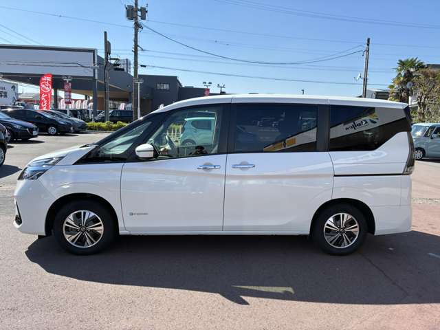 日産 セレナ １．２ Ｅ－ＰＯＷＥＲ ＸＶ R3年 (東海) 99