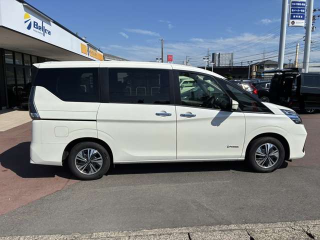 日産 セレナ １．２ Ｅ－ＰＯＷＥＲ ＸＶ R3年 (東海) 99