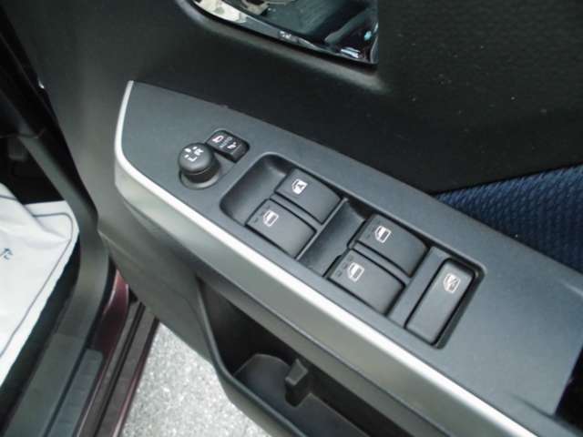 トヨタ タンク １．０ カスタム Ｇ Ｓ H29年 (甲信越・北陸) 99