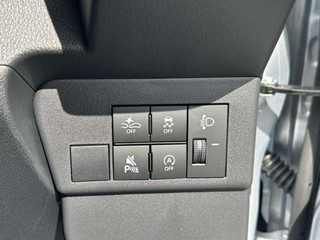 ダイハツ ハイゼットカーゴ ６６０ デラックス R8年 () 99