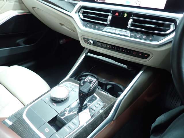 ＢＭＷ ３シリーズ ３２０ｉ　Ｍスポーツ R2年 (九州・沖縄) 99