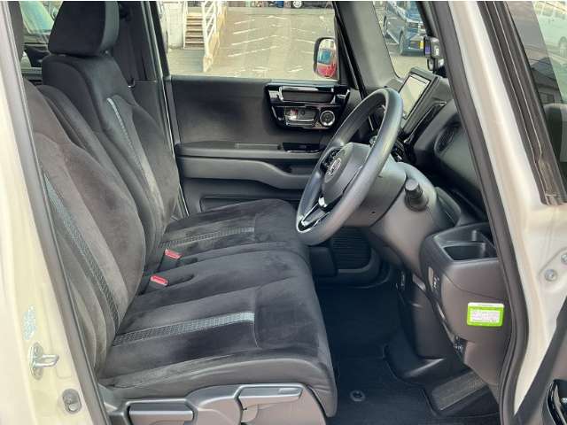 ホンダ Ｎ　ＢＯＸ カスタム ６６０ Ｌ R4年 (九州・沖縄) 99
