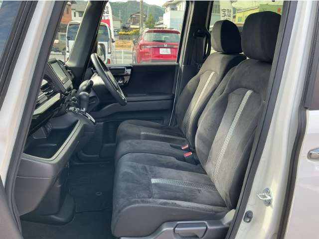 ホンダ Ｎ　ＢＯＸ カスタム ６６０ Ｌ R4年 (九州・沖縄) 99