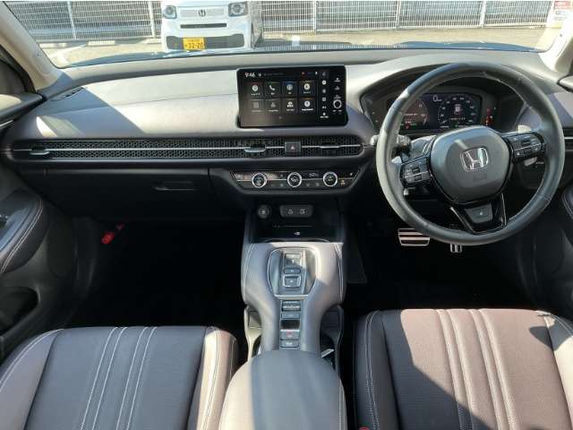 ホンダ ＺＲ－Ｖ ２．０ Ｅ：ＨＥＶ Ｚ R8年 (九州・沖縄) 99