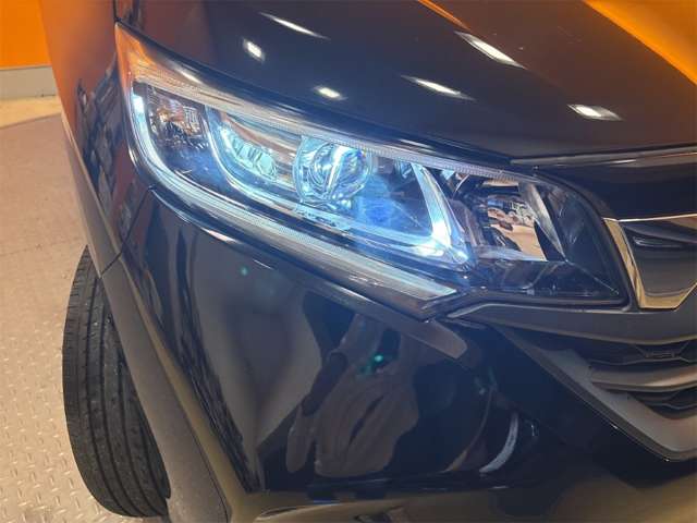 ホンダ フリード １．５ クロスター ホンダセンシング R4年 (近畿) 99