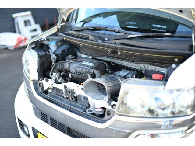 ホンダ Ｎ　ＢＯＸ ６６０ カスタムＧ ターボパッケージ H25年 (九州・沖縄) 99