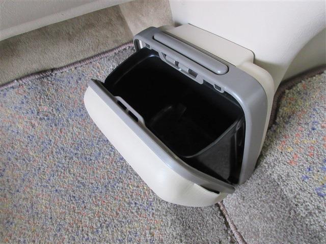 トヨタ プロナード ３．０ Ｌ H12年 (関東) 99